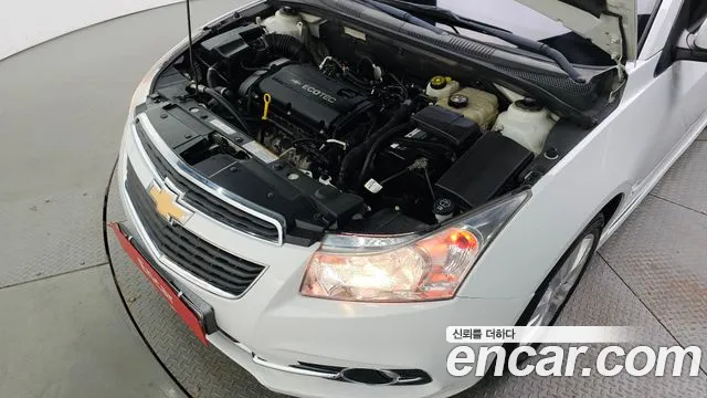 ChevroletGMDaewoo Cruze 2014 thumb 6
