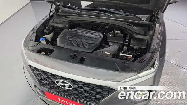 Hyundai Santa Fe 2018 thumb 6