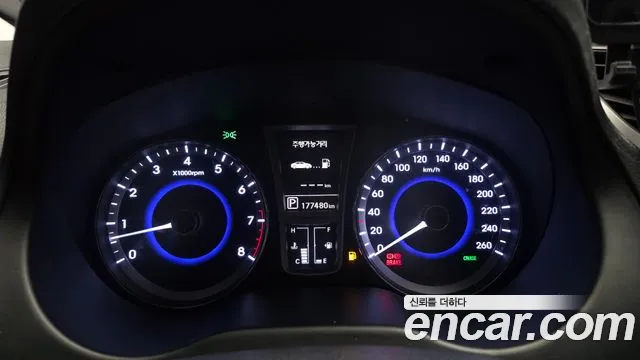Hyundai Grandeur 2013 thumb 8