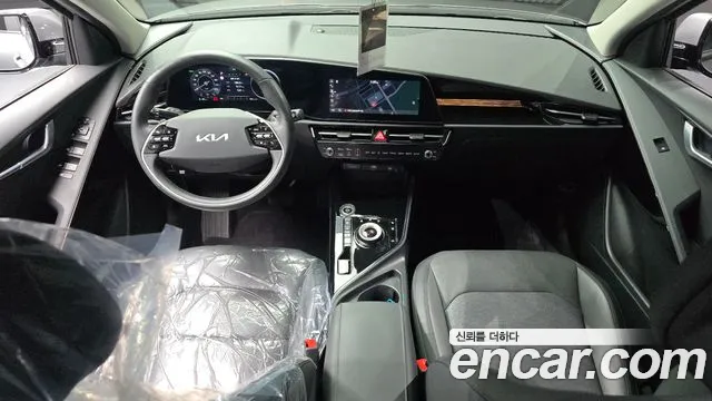 Kia Niro 2023 thumb 7