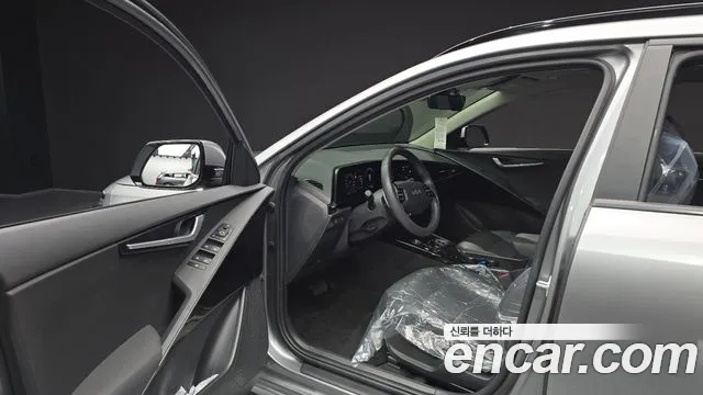 Kia Niro 2023 thumb 10