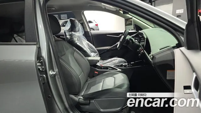 Kia Niro 2023 thumb 12
