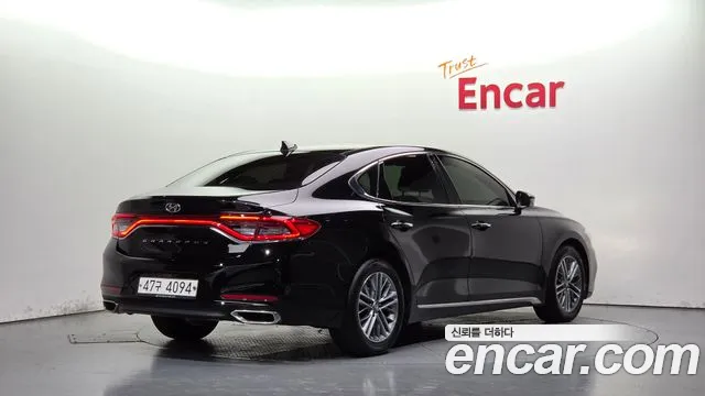 Hyundai Grandeur 2017 thumb 2