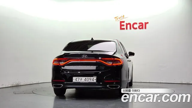 Hyundai Grandeur 2017 thumb 4