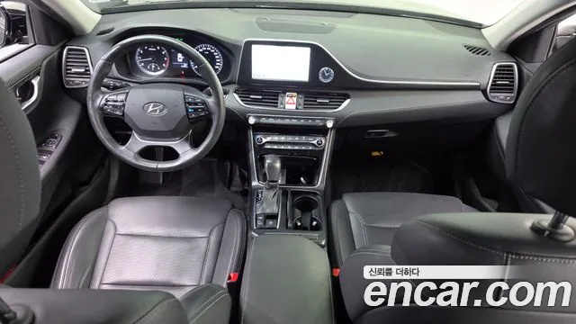 Hyundai Grandeur 2017 thumb 7