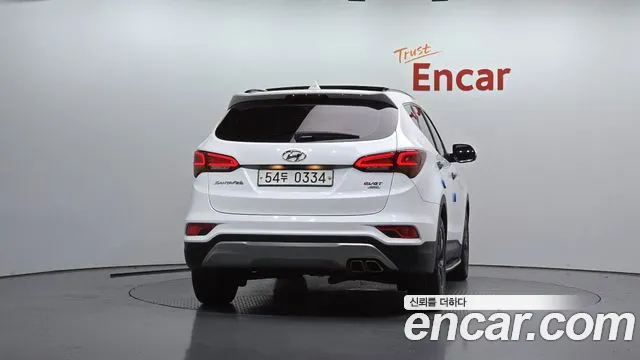 Hyundai Santa Fe 2016 thumb 4