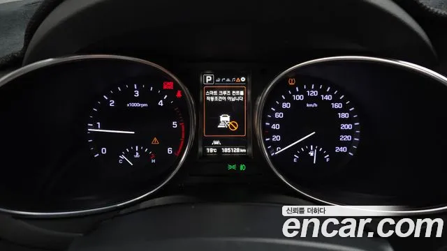 Hyundai Santa Fe 2016 thumb 8