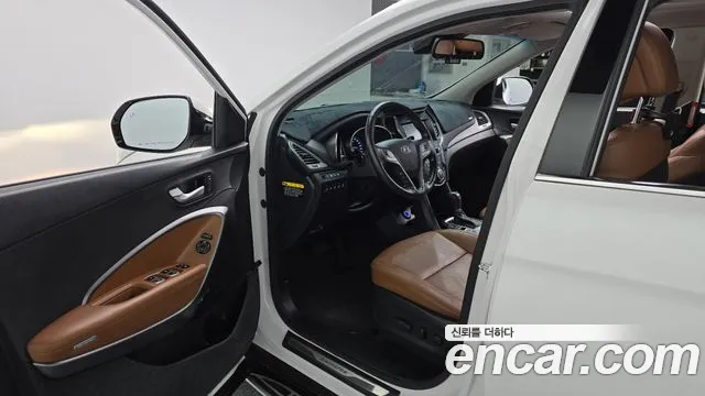 Hyundai Santa Fe 2016 thumb 10