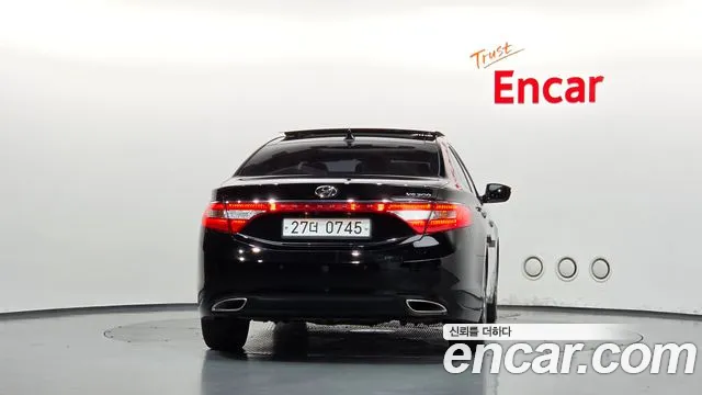 Hyundai Grandeur 2013 thumb 4