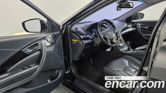 Hyundai Grandeur 2013 thumb 10