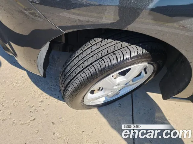 ChevroletGMDaewoo Spark 2017 thumb 7