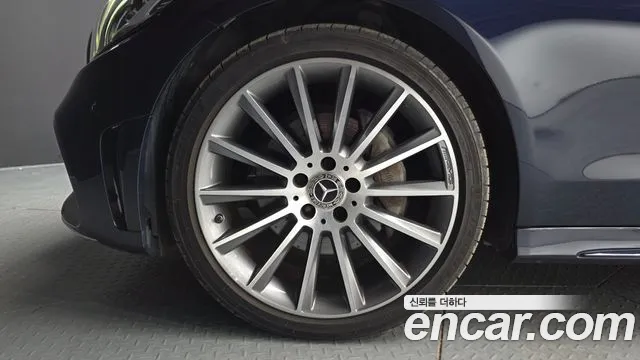 Mercedes-Benz C-Класс 2019 thumb 5