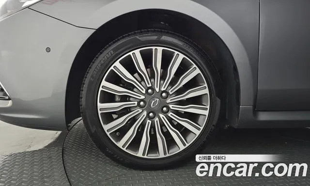 Renault-KoreaSamsung Latitude 2019 thumb 5