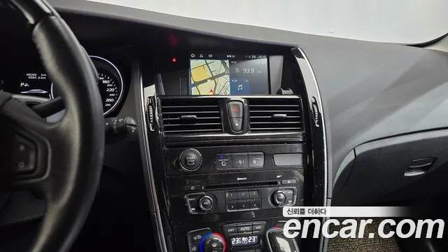 Renault-KoreaSamsung Latitude 2019 thumb 12