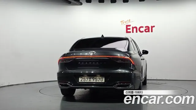 Hyundai Grandeur 2020 thumb 3