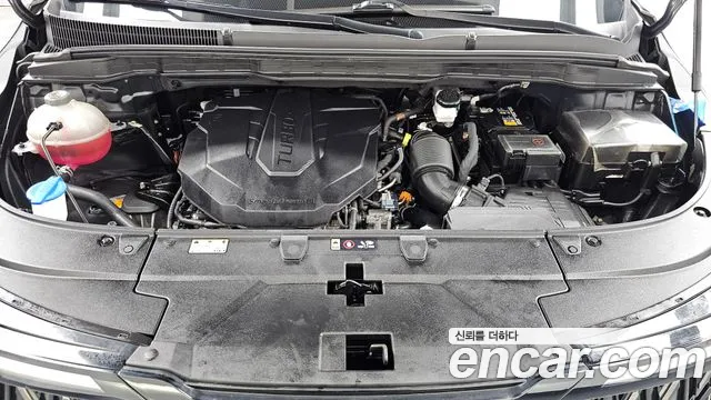 Kia Carnival 2024 thumb 6