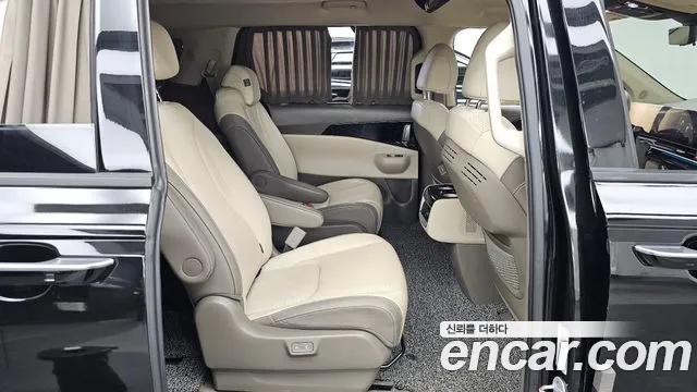Kia Carnival 2024 thumb 12