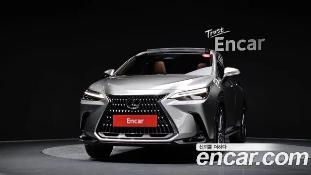 Lexus NX 2025 thumb 3