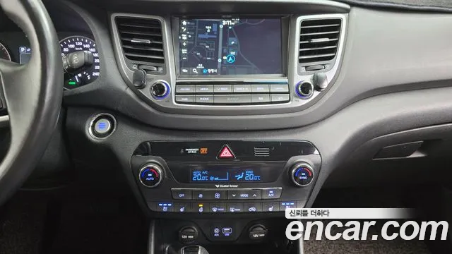 Hyundai Tucson 2016 thumb 12