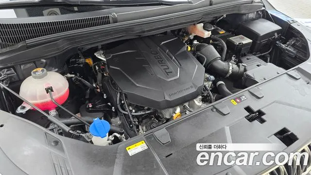 Kia Carnival 2023 thumb 6