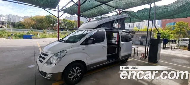 Hyundai Starex 2016 thumb 2