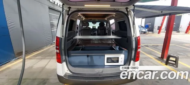 Hyundai Starex 2016 thumb 9
