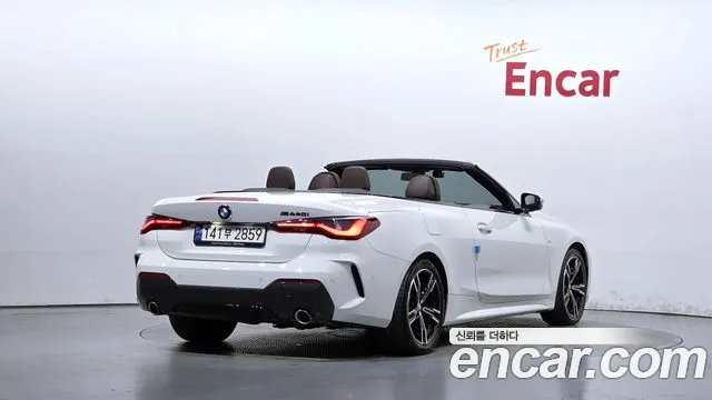 BMW 4-Series 2022 thumb 2