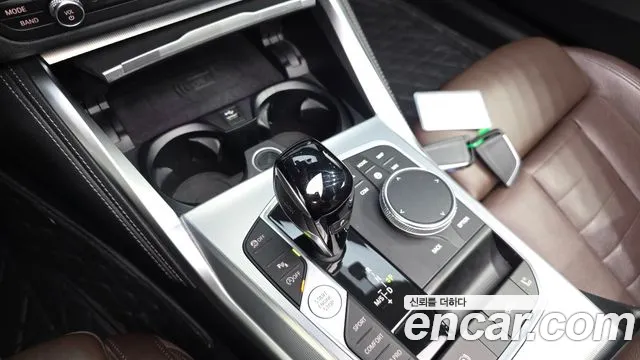 BMW 4-Series 2022 thumb 9