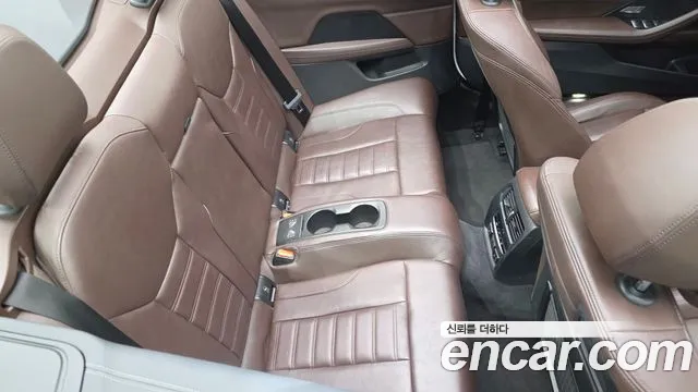 BMW 4-Series 2022 thumb 11