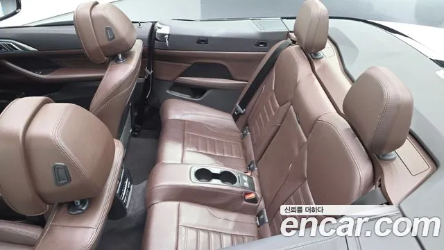 BMW 4-Series 2022 thumb 12