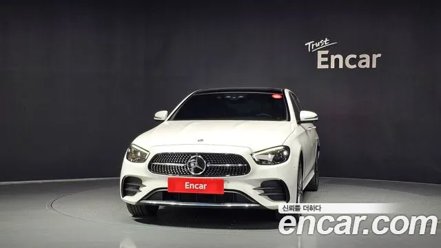 Mercedes-Benz E-Класс 2022 thumb 3