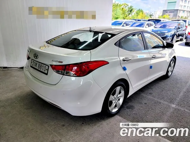Hyundai Avante 2012 thumb 4