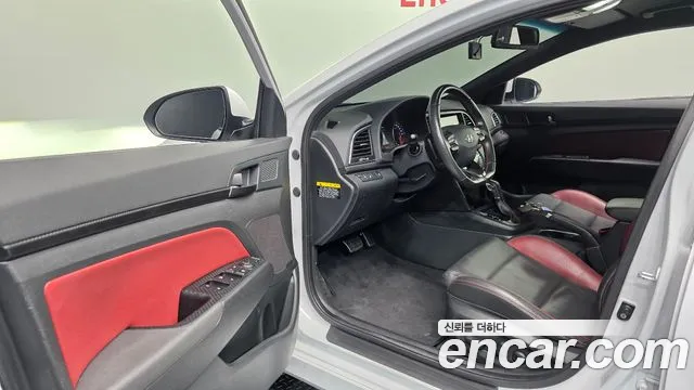 Hyundai Avante 2017 thumb 9