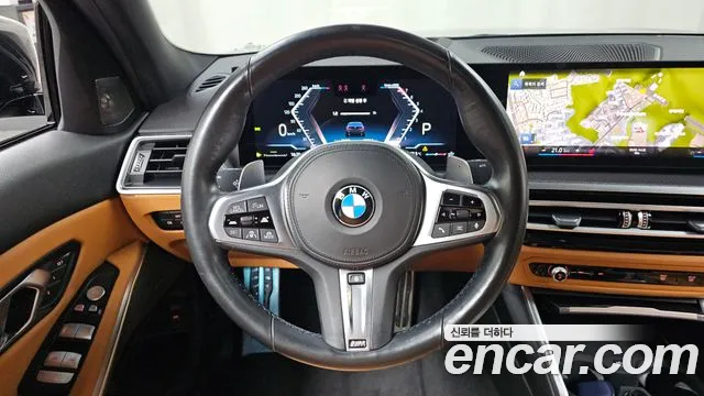 BMW 3-Series 2023 thumb 12