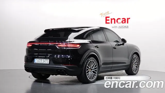 Porsche Cayenne 2021 thumb 2