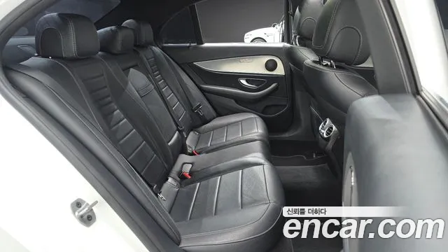 Mercedes-Benz E-Класс 2019 thumb 11