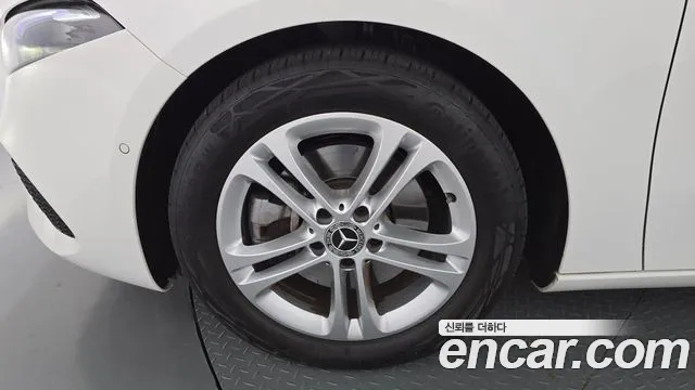 Mercedes-Benz A-Класс 2024 thumb 5