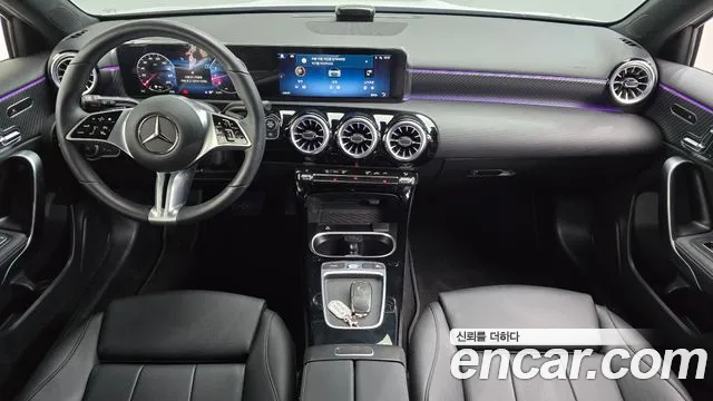 Mercedes-Benz A-Класс 2024 thumb 7