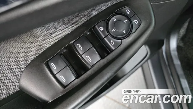 ChevroletGMDaewoo TrailBlazer 2020 thumb 11