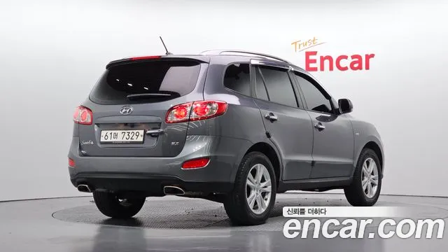 Hyundai Santa Fe 2011 thumb 2