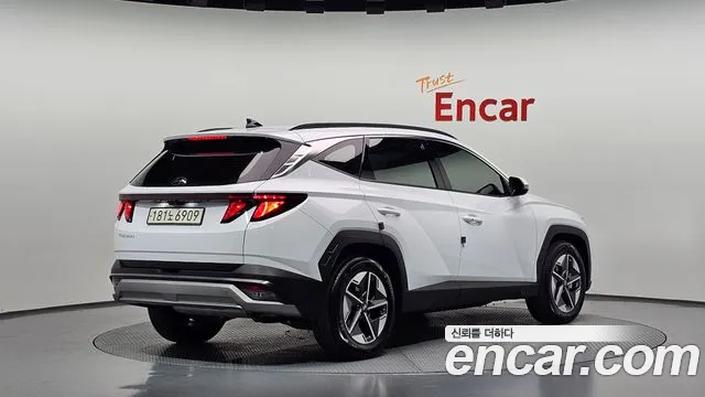 Hyundai Tucson 2025 thumb 2