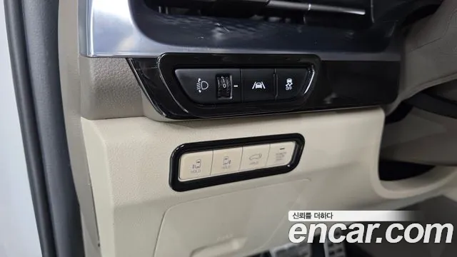 Kia Carnival 2022 thumb 12