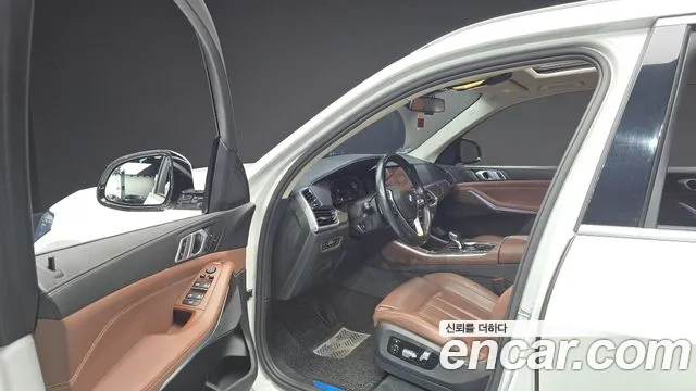 BMW X5 2019 thumb 10