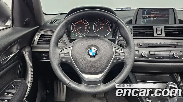 BMW 1-Series 2013 thumb 12