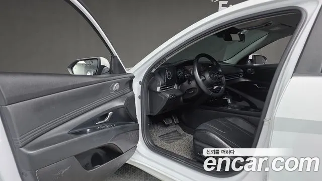 Hyundai Avante 2020 thumb 10