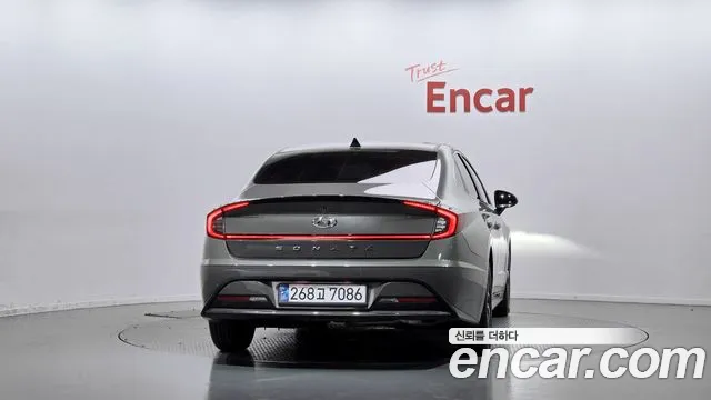 Hyundai Sonata 2022 thumb 4