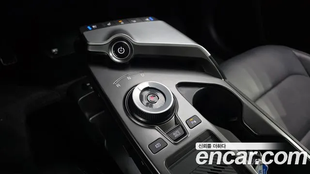 Kia EV6 2023 thumb 9