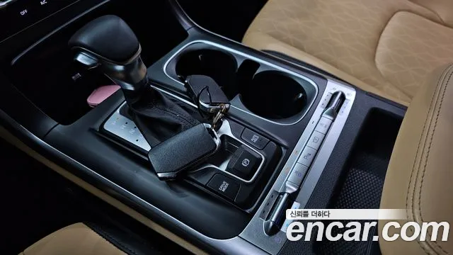 Kia Carnival 2023 thumb 9