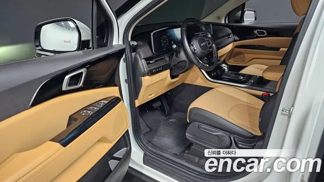 Kia Carnival 2023 thumb 10