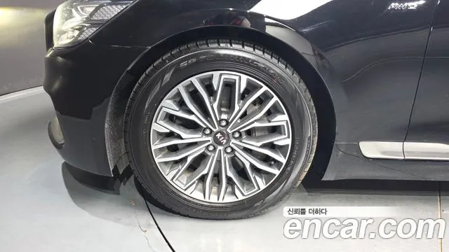 Kia K9 2019 thumb 5